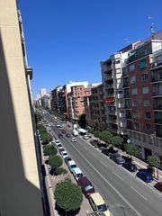 Flat in Residencia. Piso en venta en logroño, zona centro