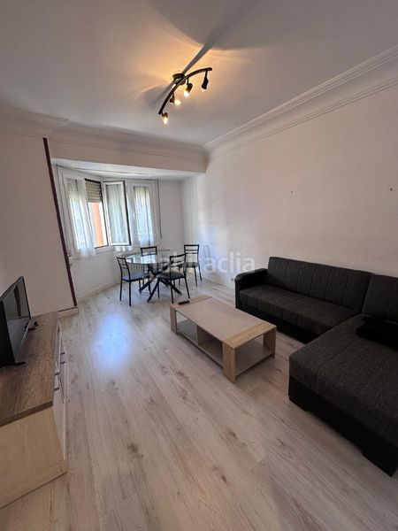 Foto a2ba11bb-7c74-4895-b833-d87d8bf75f20. Pis amb calefacció a Residencia Logroño
