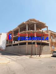 Edifici a Calle extremadura 38. Estructura en santa maria del aguila