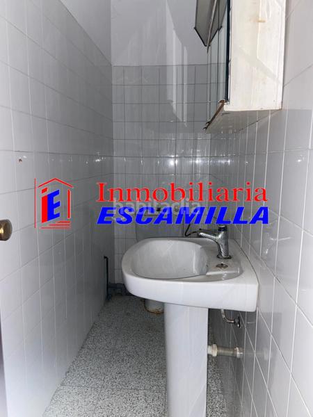 Foto 50f81e52-c023-4c78-a5d1-ced7625a8a17. Local comercial en calle garcía moreno 21 local en Viator
