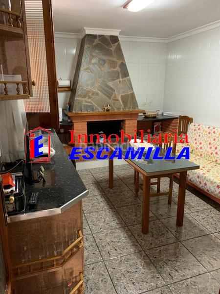 Foto 00130bf5-5c63-4a21-a264-eec3d98b86fe. Casa adossada a calle extremadura 17 a Berja