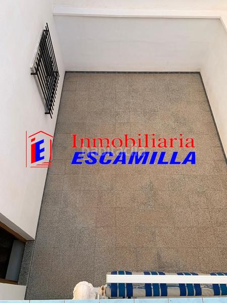 Foto 16e87370-3124-429b-bb69-1c5e64495805. Casa adossada a calle extremadura 17 a Berja