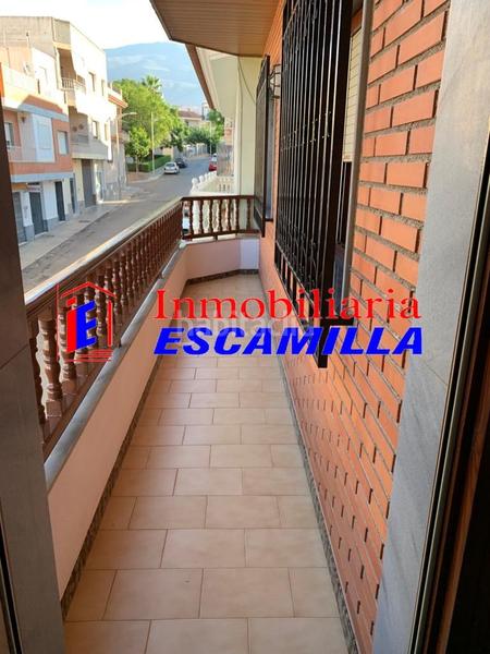 Foto 58038b3e-cd89-4f7f-b98d-a7a8733f8cde. Casa adossada a calle extremadura 17 a Berja
