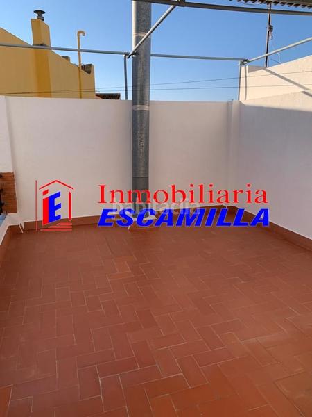 Foto c569ffdd-e2ef-4efb-87c9-4589eddc22cb. Casa adossada a calle extremadura 17 a Berja