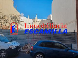 Terreny residencial a Calle jiménez díaz 47. Se vende solar urbano directo