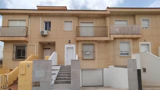 Casa adossada a Poligono sector r-8 59. Triplex 2 linea de playa