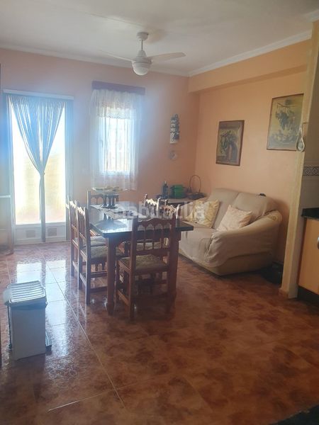 Foto 52ee1921-c89c-4d14-9214-68b8bc4a8659. Casa adossada a Balanegra