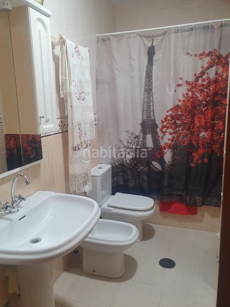 Foto e69ae7ae-e5b7-4b2f-976c-ac97b305f1d0. Casa adossada a Balanegra