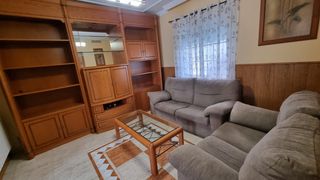 Casa a Centro. Venta casa zona salesianos ref 3568