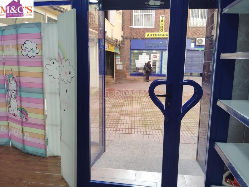 Foto f7c5e371-91a5-44cd-88b2-4fdc50c42aa2. Rent business premise in Centro Puertollano