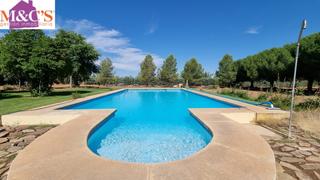 Xalet a Argamasilla de Calatrava. Venta chalet con terreno zona la sal (argamasilla) ref: 3859
