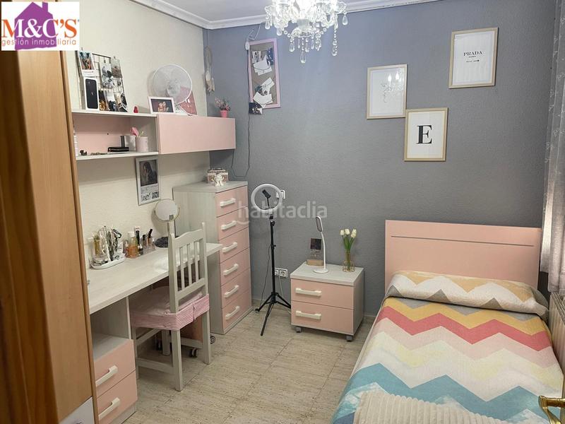 Foto 12e26c1a-9a71-499c-bdda-1b72370cdff6. Piso venta de piso en zona salesianos. ref. 828 en Puertollano