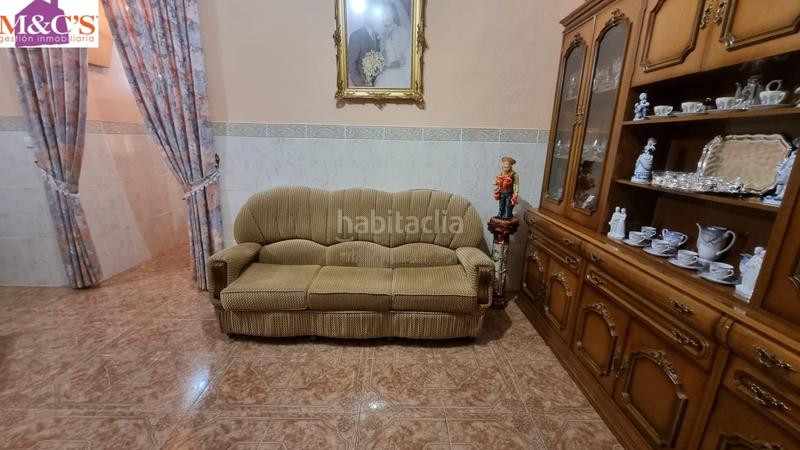 Foto ea4b6ee1-41c5-43cb-858b-fb13ea096008. Casa amb calefacció a Carretera de Córdoba - Libertad Puertollano