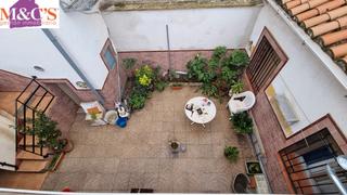 Maison à Centro. Venta casa zona  plaza san josé (zona de las 300) ref: 3932