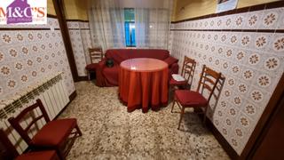 Casa a Carretera de Córdoba - Libertad. Venta casa zona cuartel guardia civil ref:3935