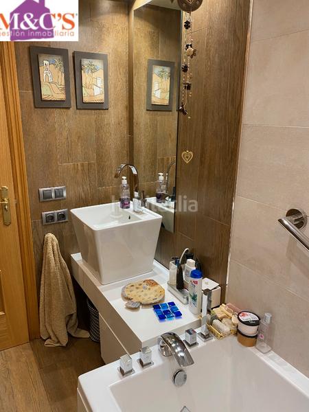 Foto 70b2d196-1aa0-4b67-af49-7b1f70a64059. Pis amb calefacció aparcament a Centro Puertollano