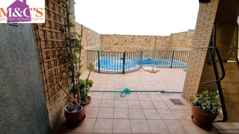 Foto 1f6024b8-e794-4add-9020-0b321ef32277. Reihenhaus mit heizung parking pool in Argamasilla de Calatrava