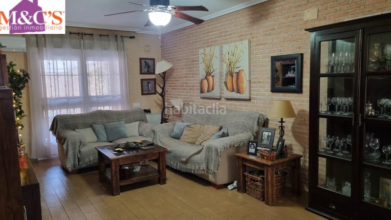 Foto b81aca9d-d418-44d7-8a8a-6ec0b26cb1a4. Reihenhaus mit heizung parking pool in Argamasilla de Calatrava