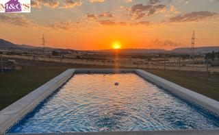 Propriété à Carretera de Córdoba - Libertad. Venta de casa de campo con piscina zona el villar ref. 3964