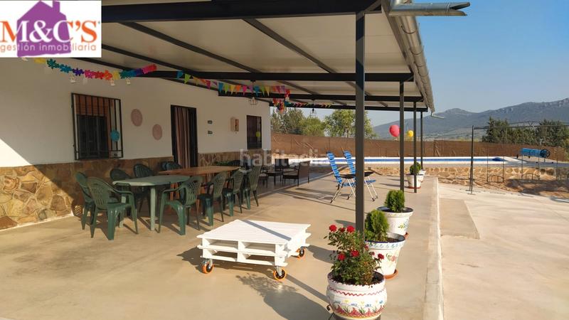 Foto 22ba63b9-378c-4511-a012-2f7cc25436fc. Chalet avec cheminée parking piscine dans Brazatortas