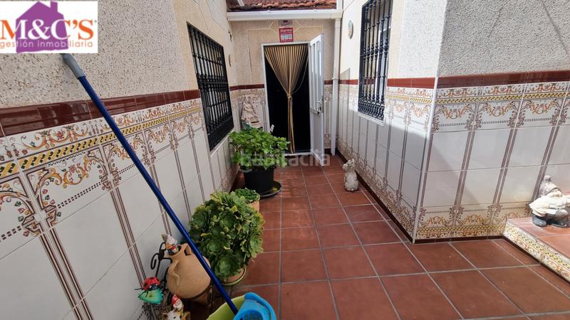 Foto a18d6e9b-794e-4b3a-b6d9-2d5e7c30999b. Haus mit heizung parking in Las Mercedes - El Carmen Puertollano