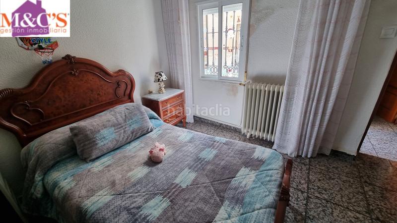 Foto b7aa0ca2-7233-4677-8965-b2d182fefb89. Haus mit heizung parking in Las Mercedes - El Carmen Puertollano