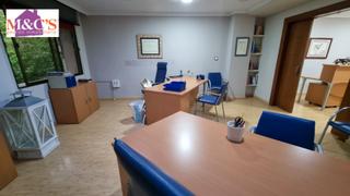 Business premise in Centro