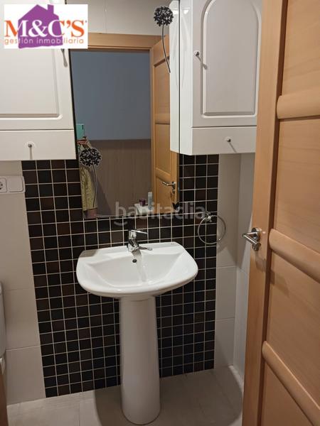 Foto 04ee9155-2f59-4018-bcce-f1294894849d. Casa amb calefacció aparcament a El Poblado - Abulagar Puertollano