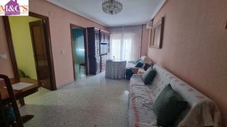 Appartement à Centro. Venta piso zona salesianos rf. 3600