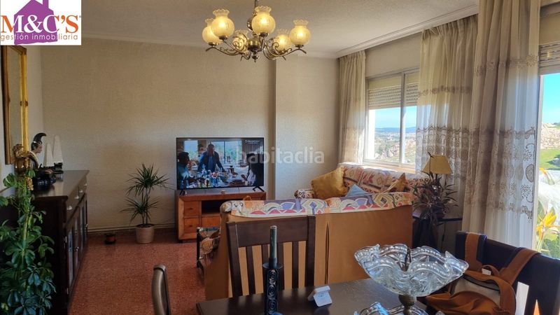 Foto df1c9416-b337-40bc-a046-7ff4191ac910. Piso venta piso zona paseo san gregorio ref en Centro Puertollano