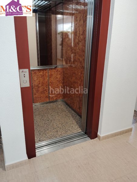 Foto c05252d4-0a38-415c-a614-97b3aa854069. Pis a Centro Puertollano