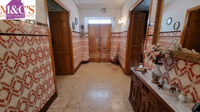 Foto 74ff6154-2c88-4aad-8480-8c595b312bf1. Casa amb calefacció aparcament a Centro Puertollano