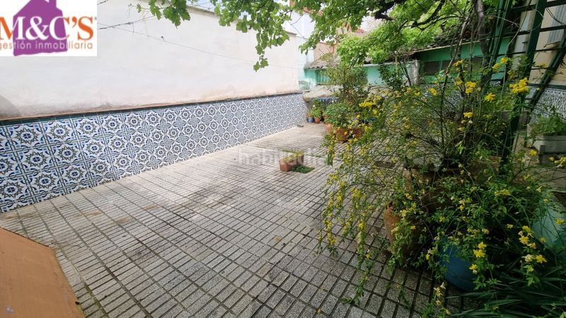 Foto b1e0f914-985d-422d-8c54-a6fcb56899d1. Casa amb calefacció aparcament a Centro Puertollano