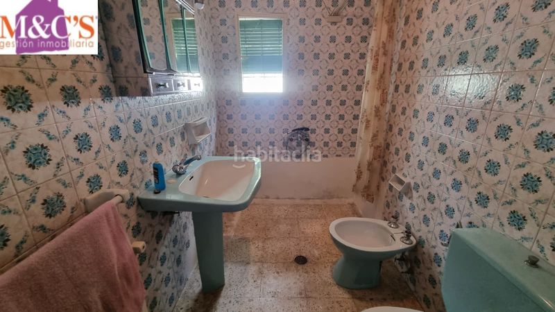 Foto b85145bc-efb9-40fe-9bc0-4857128a1a6f. Casa amb calefacció aparcament a Centro Puertollano