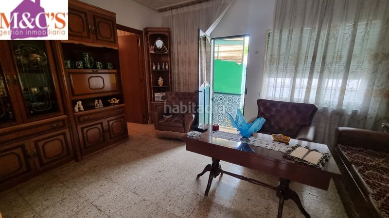 Foto bcbc0386-a0d9-4cb9-af39-684ca170e45a. Casa amb calefacció aparcament a Centro Puertollano