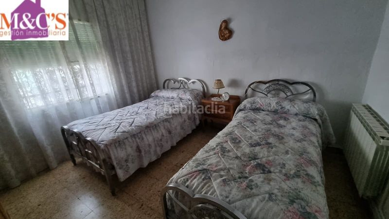 Foto c9f88621-d20b-4d51-83e9-fd35710bdd80. Casa amb calefacció aparcament a Centro Puertollano