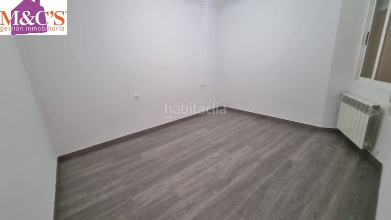 Foto 02cb35d3-818a-4953-9eb5-2fdc82a36f0f. Apartament amb calefacció aparcament a Centro Puertollano