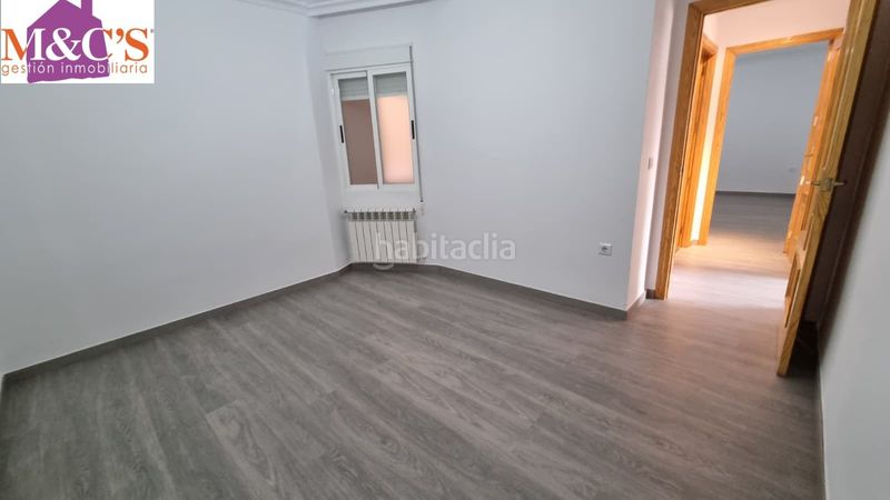 Foto 911f652f-1945-41de-ac9c-52eb559a86d5. Apartament amb calefacció aparcament a Centro Puertollano