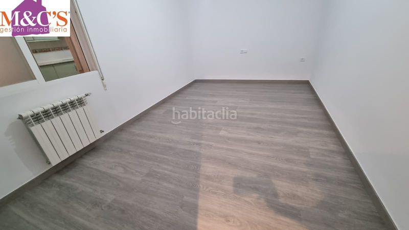 Foto acb2edb7-1837-4c0c-9490-83d8b3fbc349. Apartament amb calefacció aparcament a Centro Puertollano