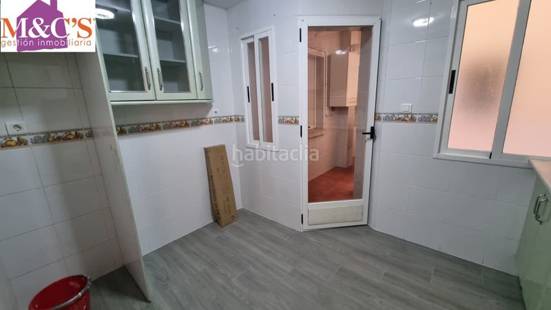Foto ed9d5f6b-14fc-446c-88c8-1a0b74b0a77c. Apartament amb calefacció aparcament a Centro Puertollano