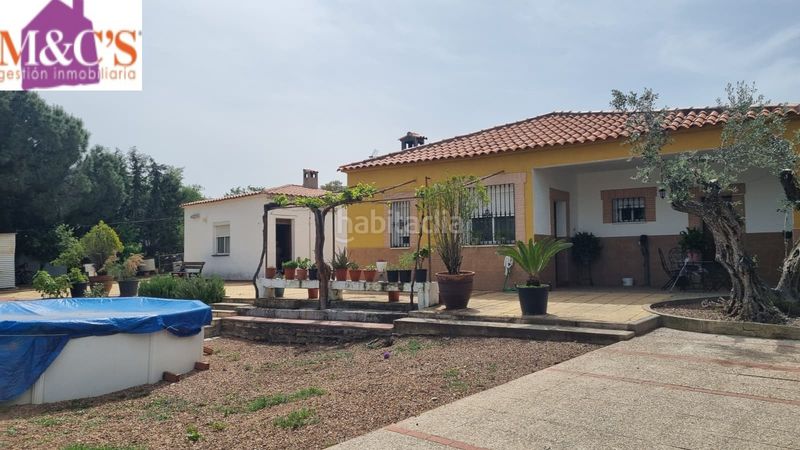 Foto 23d6a7b5-bd69-405b-baa4-95b2a84e8e9d. Xalet amb xemeneia aparcament piscina a Almodóvar del Campo