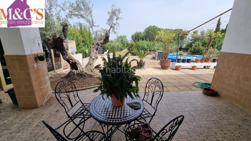 Foto e8b0b13a-f557-44c7-8b97-719b8e3b3439. Xalet amb xemeneia aparcament piscina a Almodóvar del Campo