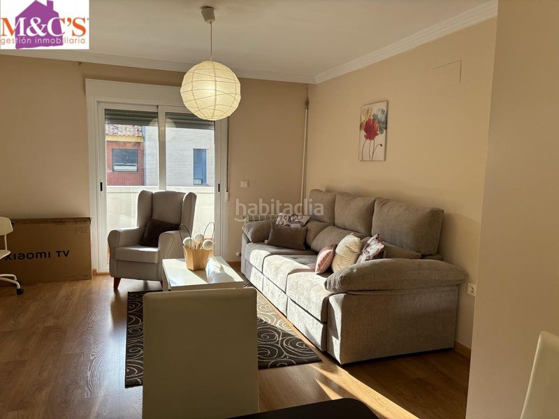 Foto 4f32a34e-46b5-42b4-8f7d-f4dabd8637b4. Apartament amb calefacció aparcament a PAU 2-600 Puertollano