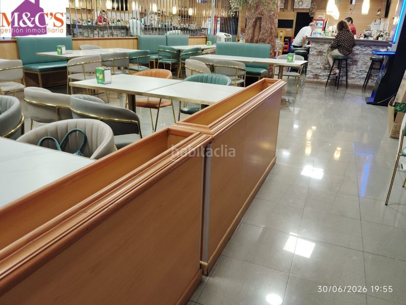 Foto bece2396-d2bd-44d8-b9ae-059b6cfd4e62. Local comercial a Centro Puertollano