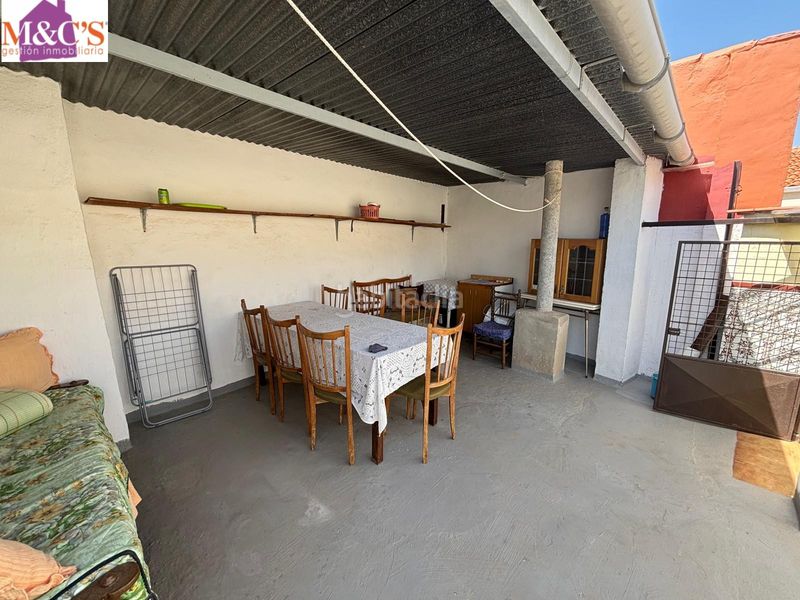 Foto 405878f6-f275-4168-b2ef-3b93e487a5f0. Casa amb xemeneia a Calzada de Calatrava