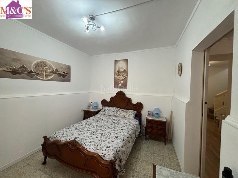 Foto a52b68a5-1a2a-4947-bd47-387838a7294a. Casa amb xemeneia a Calzada de Calatrava