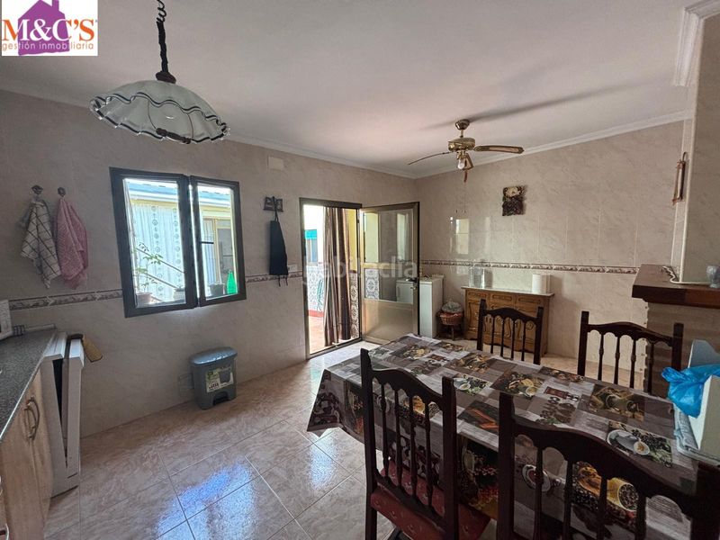Foto b3a8a044-fbdf-4774-a160-a7560b9c3d6b. Casa amb xemeneia a Calzada de Calatrava