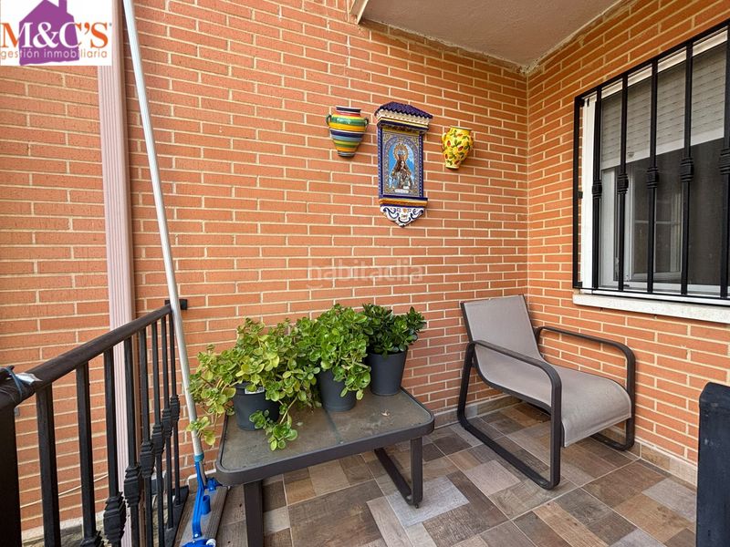 Foto 96d022ea-bbea-4f8a-a7ca-995e73caede3. Casa amb xemeneia calefacció aparcament piscina a Puertollano