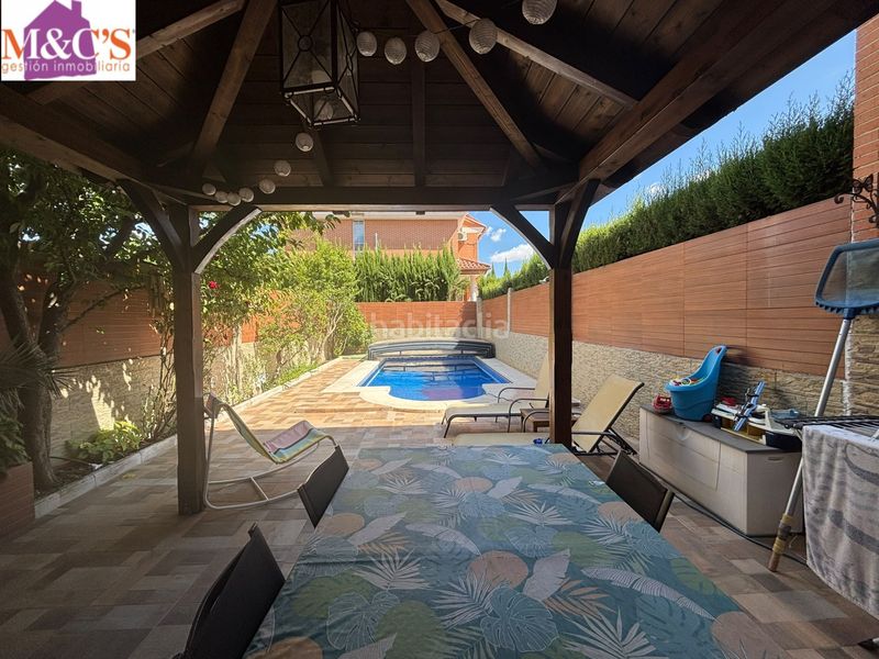 Foto d08bf327-5bbe-4487-82ab-56d6af13d9fc. Casa amb xemeneia calefacció aparcament piscina a Puertollano