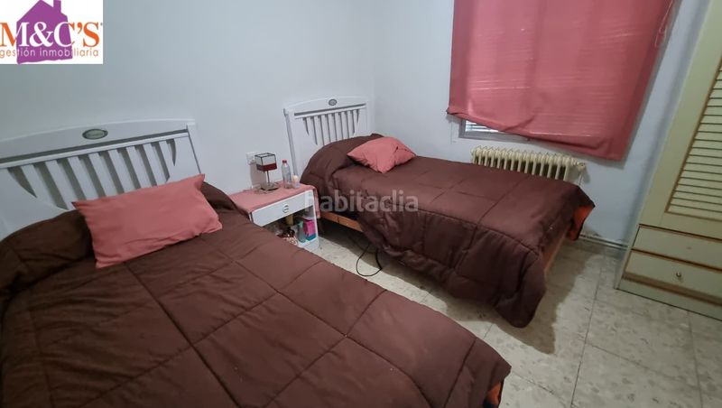 Foto 235a7e20-a711-4cd7-b930-7439c4924935. Casa a El Poblado - Abulagar Puertollano